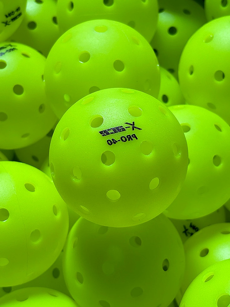 Bulk Affordable Pickleballs for Community Programs